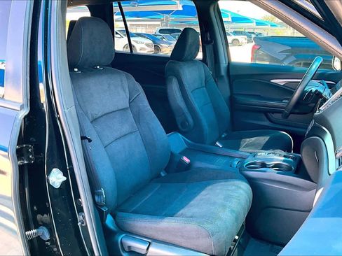 Used 2022 Honda Pilot Sport image 9