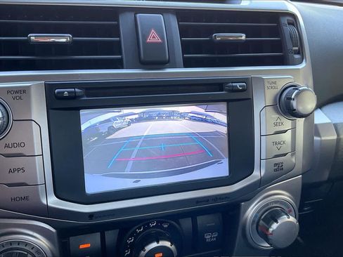 Used 2019 Toyota 4Runner SR5 Premium AWD/4WD image 26