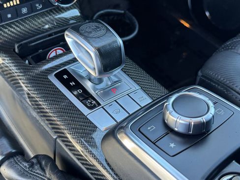 Used 2017 Mercedes-Benz G 65 AMG 4MATIC image 27