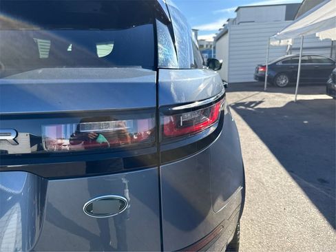 Used 2021 Land Rover Range Rover Velar R-Dynamic S image 17