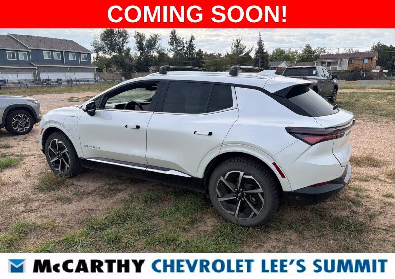 Used 2024 Chevrolet Equinox EV LT w/ Active Safety Package 3 AWD/4WD image 3