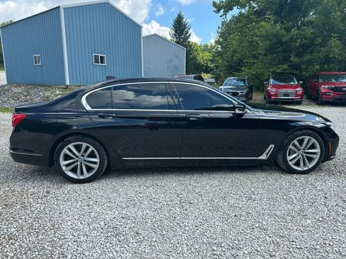 Used 2018 BMW 750i xDrive image 8