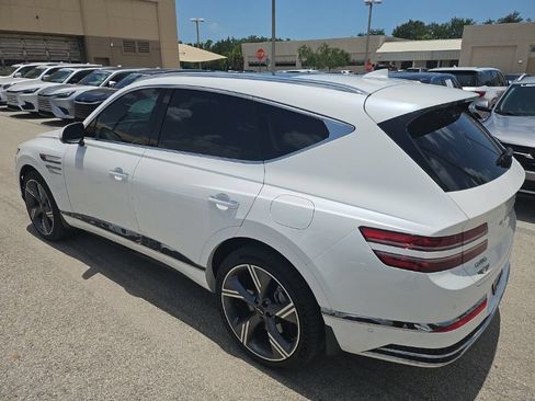 Used 2025 Genesis GV80 2.5T Prestige AWD/4WD image 8