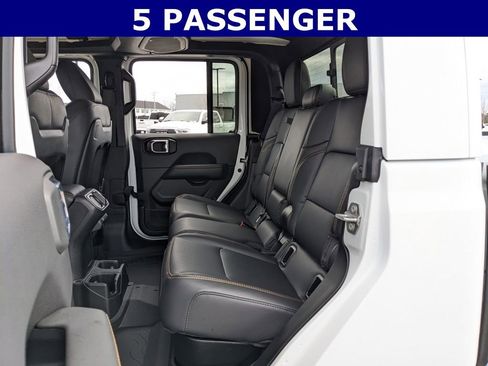 New 2026 Jeep Gladiator Sport image 16