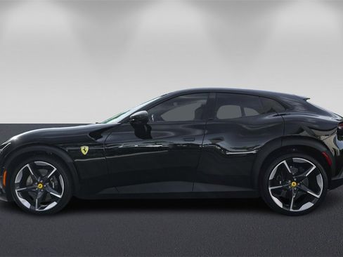 Certified 2024 Ferrari Purosangue Base image 6