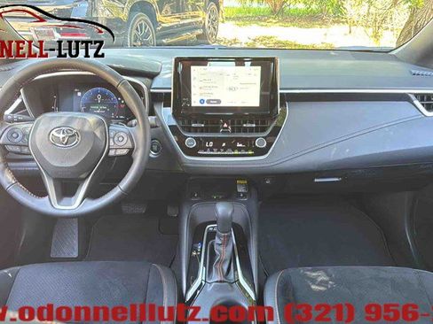 Used 2026 Toyota Corolla SE FWD image 18