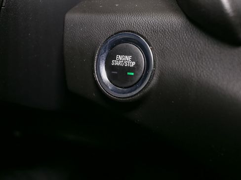 Used 2020 GMC Terrain SLE AWD/4WD image 29