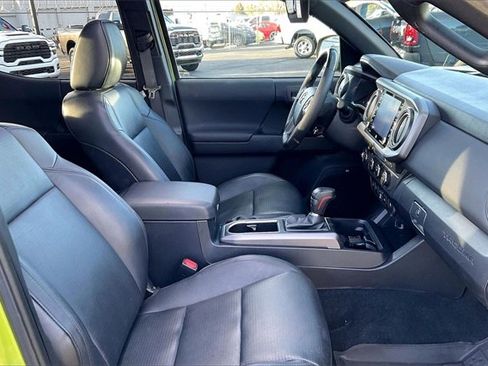 Used 2023 Toyota Tacoma SR5 image 7