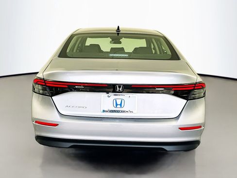 New 2026 Honda Accord SE image 6
