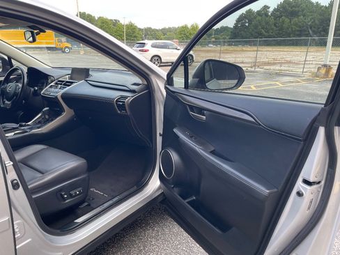 Used 2016 Lexus NX 200t FWD image 23