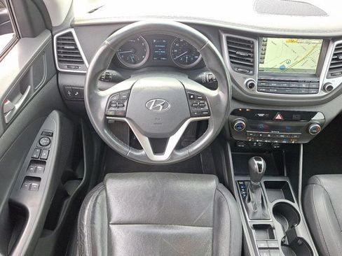 Used 2017 Hyundai Tucson Limited image 11