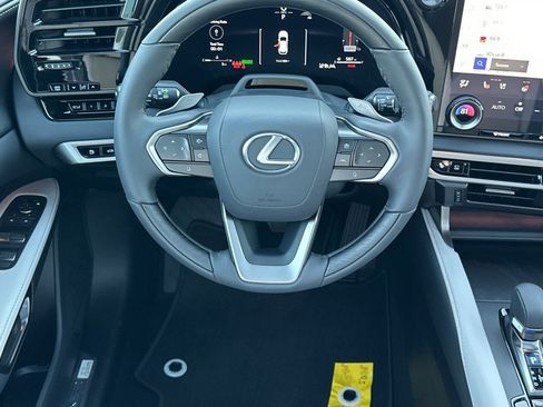 New 2026 Lexus RX 350h image 11