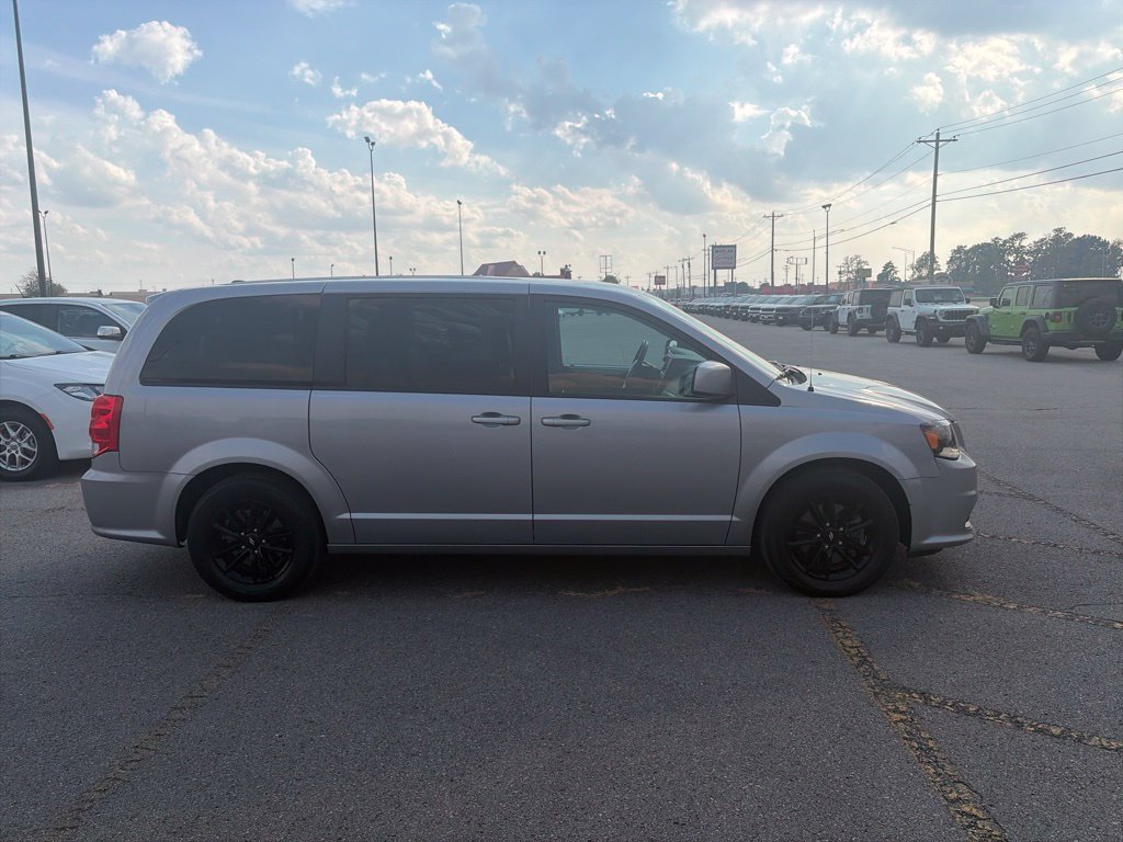 Used 2019 Dodge Grand Caravan GT w/ Safety Sphere Group FWD image 7