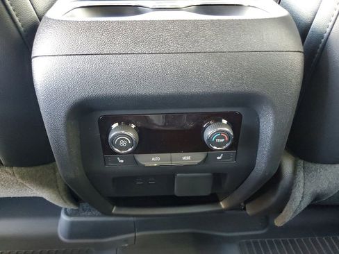 New 2026 Chevrolet Traverse RS w/ LPO, Floor Liner Package image 14