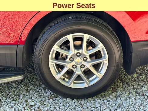Used 2023 Chevrolet Equinox LT AWD/4WD image 9