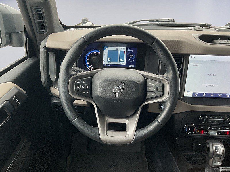 Used 2024 Ford Bronco Wildtrak AWD/4WD image 12