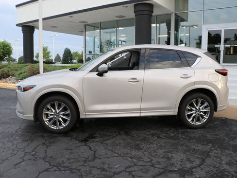 Used 2025 MAZDA CX-5 AWD 2.5 S w/ Premium Plus Pkg image 2