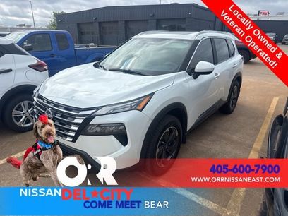 Used 2025 Nissan Rogue SV w/ SV Premium Package