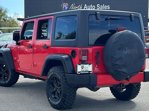 Used 2016 Jeep Wrangler Unlimited Sahara w/ Dual Top Group image 6