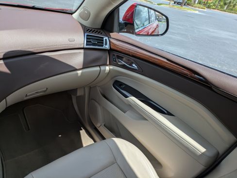 Used 2016 Cadillac SRX Premium FWD image 15