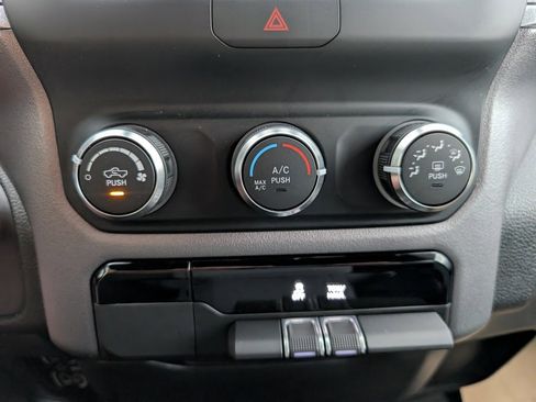 Used 2023 RAM 1500 Big Horn image 25