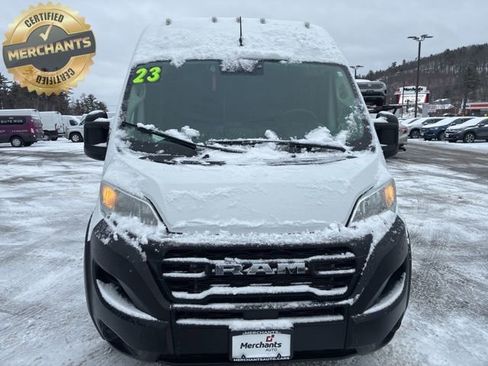 Used 2023 RAM ProMaster 2500 FWD image 2