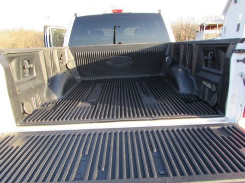 Used 2016 Ford F150 XLT w/ Equipment Group 302A Luxury image 14