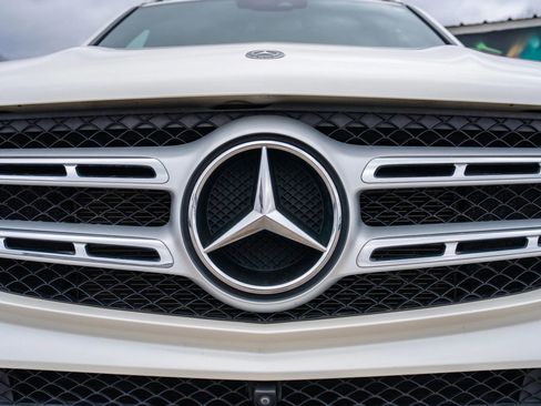 Used 2018 Mercedes-Benz GLS 450 4MATIC image 30