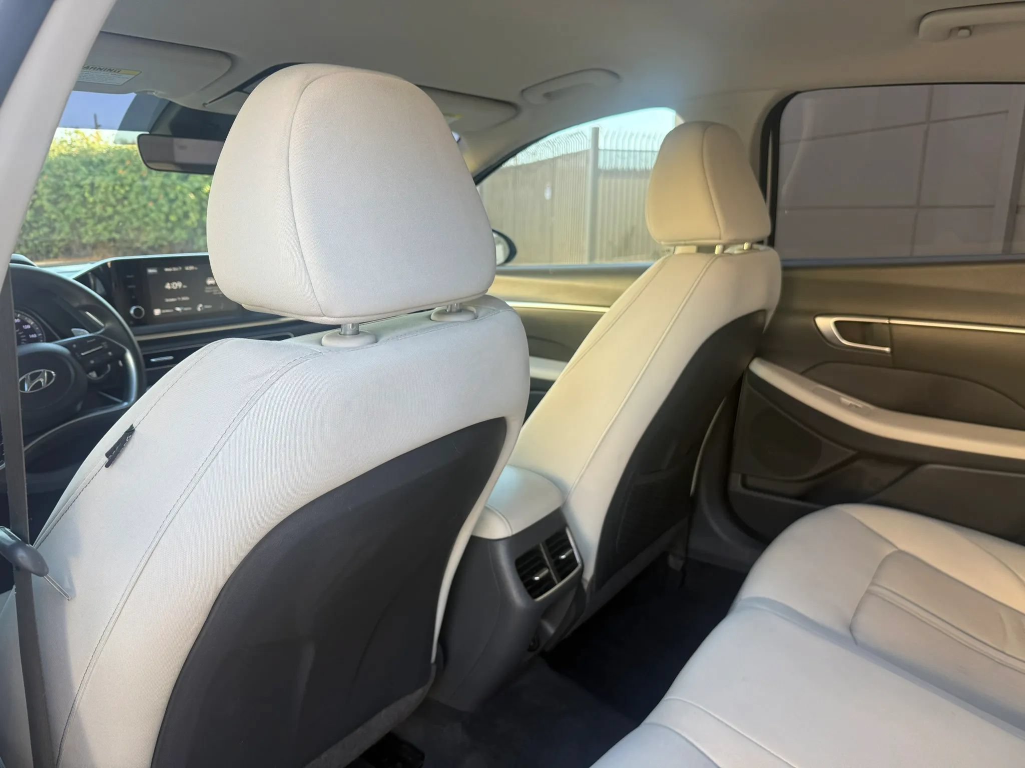 Used 2022 Hyundai Sonata Blue FWD image 11