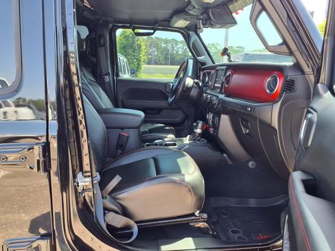 Used 2021 Jeep Wrangler Unlimited Rubicon AWD/4WD image 7