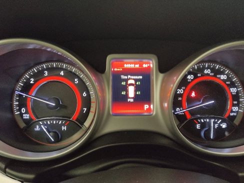 Used 2020 Dodge Journey SE FWD image 23