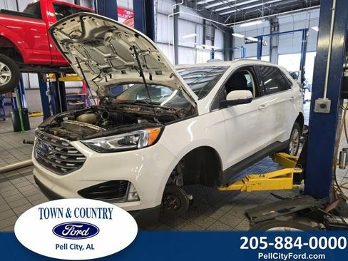 Used 2019 Ford Edge SEL FWD image 1