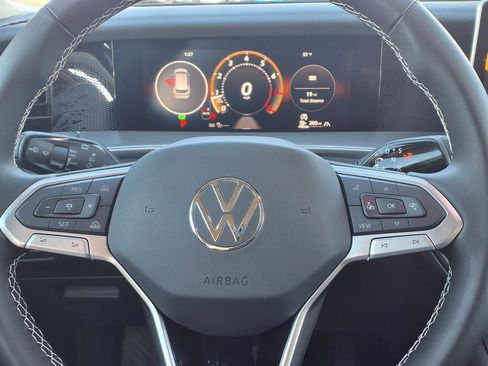 New 2026 Volkswagen Tiguan SE image 50