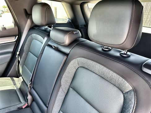 New 2026 GMC Terrain AT4 w/ Convenience Package III image 18