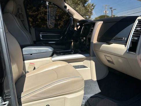 Used 2018 RAM 2500 Limited image 10