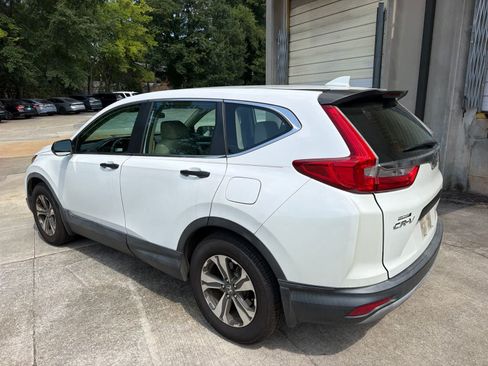 Used 2019 Honda CR-V LX image 9
