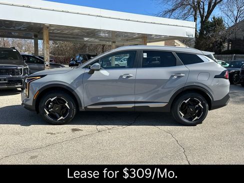 New 2026 Kia Sportage EX image 2