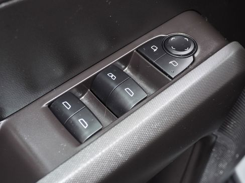 Used 2025 Chevrolet Colorado Trail Boss image 27