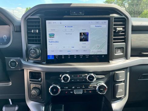 New 2026 Ford F150 XLT w/ Equipment Group 302A MID AWD/4WD image 18