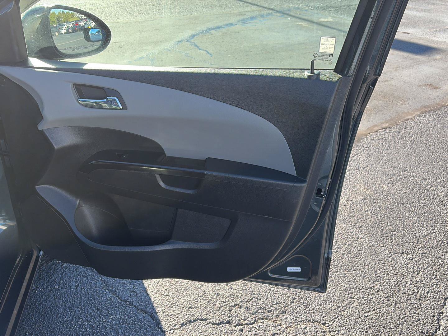 Used 2019 Chevrolet Sonic LT FWD image 16