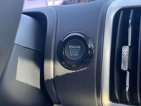 New 2025 Ford Expedition Max Active image 17