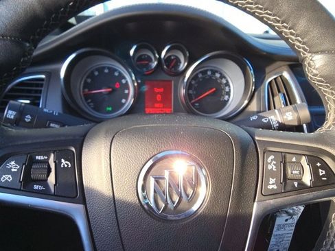 Used 2016 Buick Cascada Premium image 4