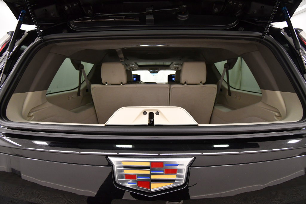Used 2024 Cadillac Escalade ESV Sport Platinum AWD/4WD image 8