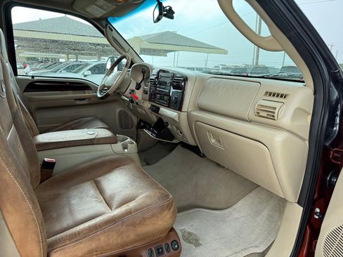 Used 2006 Ford F350 4x4 Crew Cab Super Duty image 19