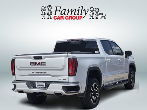 Used 2019 GMC Sierra 1500 AT4 w/ AT4 Premium Package AWD/4WD image 4