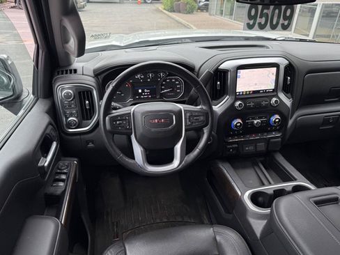 Used 2019 GMC Sierra 1500 SLT w/ SLT Premium Plus Package AWD/4WD image 16
