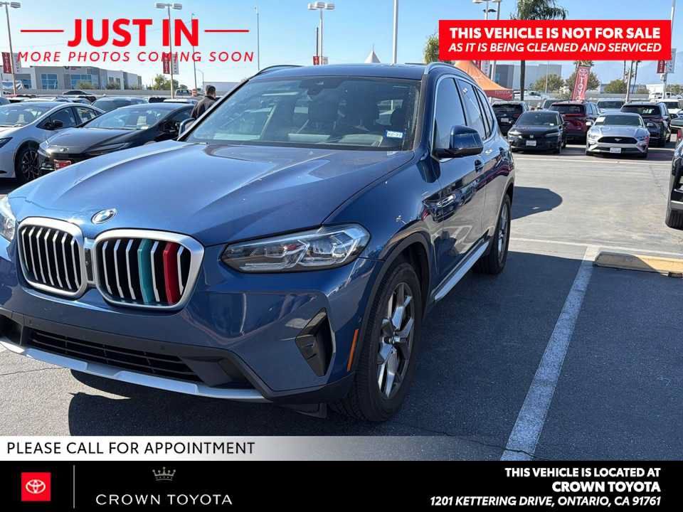 Used 2024 BMW X3 xDrive30i w/ Premium Package AWD/4WD image 1