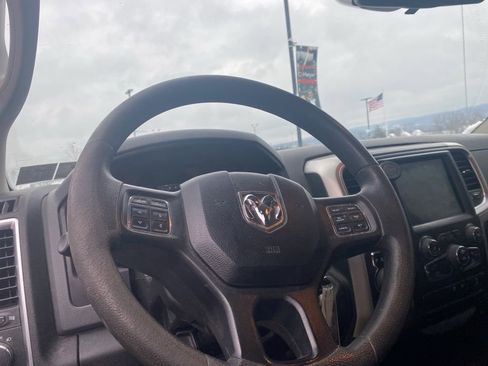 Used 2019 RAM 1500 Classic Warlock w/ Electronics Group image 9