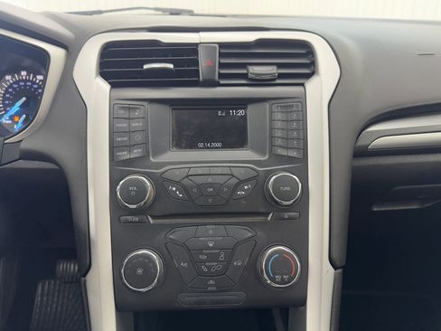 Used 2016 Ford Fusion S image 17