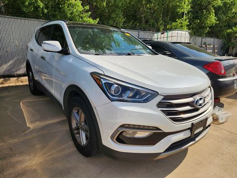 Used 2017 Hyundai Santa Fe Sport w/ 2.4L Tech Package 04 FWD image 3